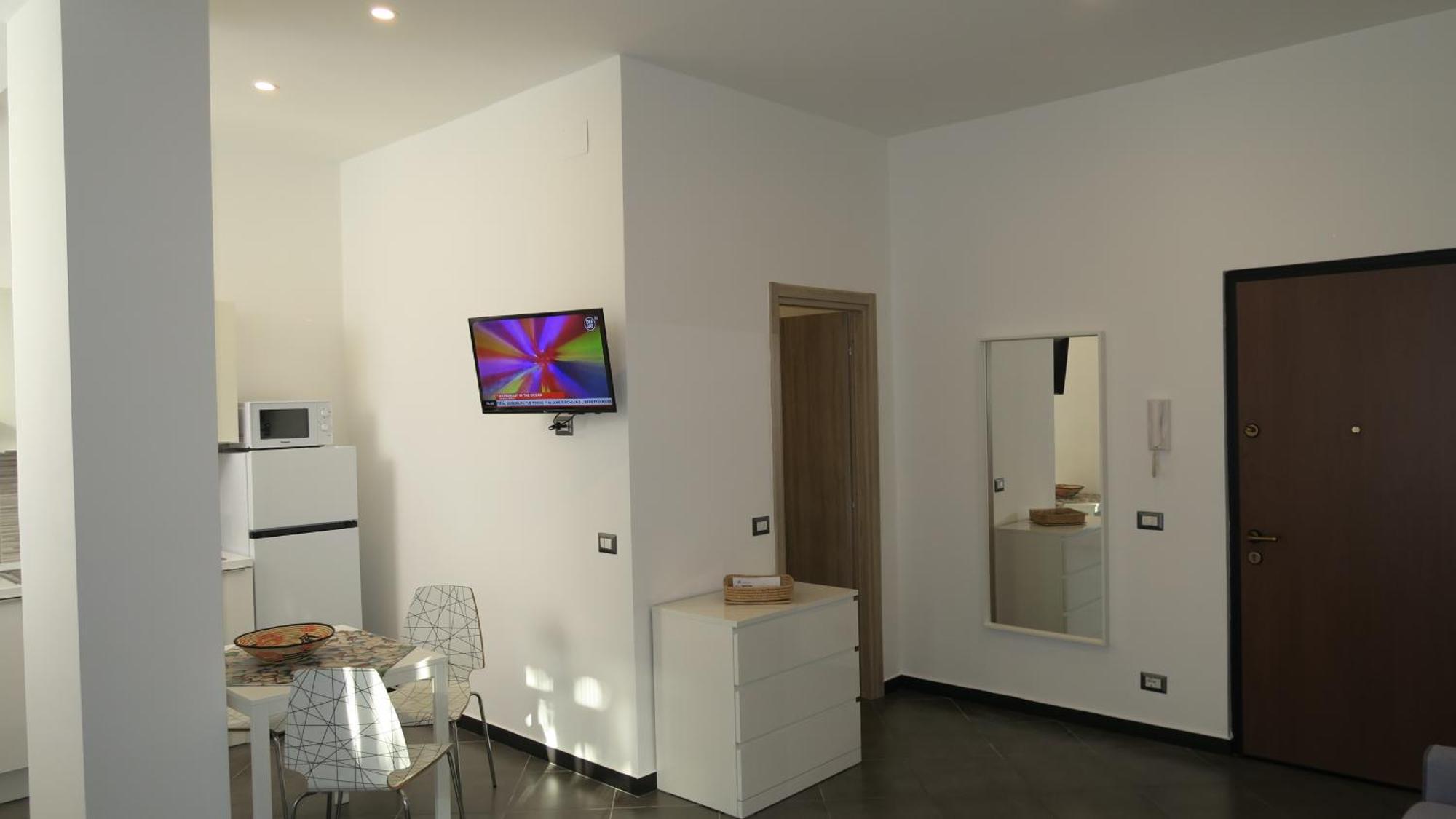 Karina, To The Beach With Terrace And Private Parking Savona Exterior photo